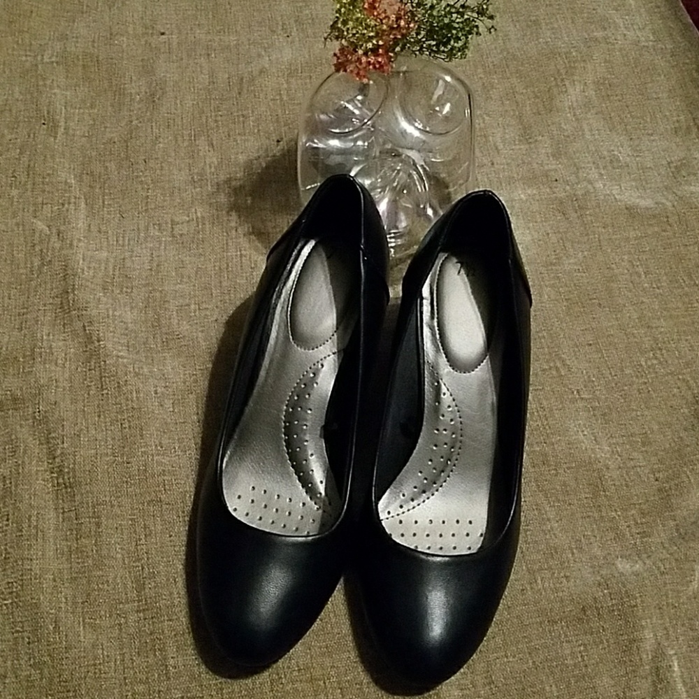 EUC black ladies Shoe